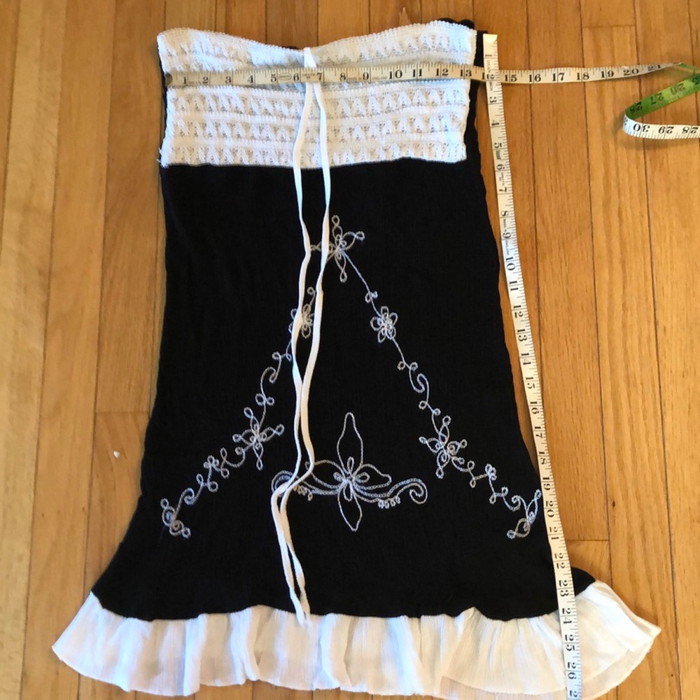 Sundress with embroidered detail sz XL